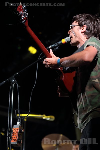 FRANKIE AND THE WITCH FINGERS - 2022-06-05 - ANGERS - Le Chabada - Scene Elevation - Dylan Sizemore
